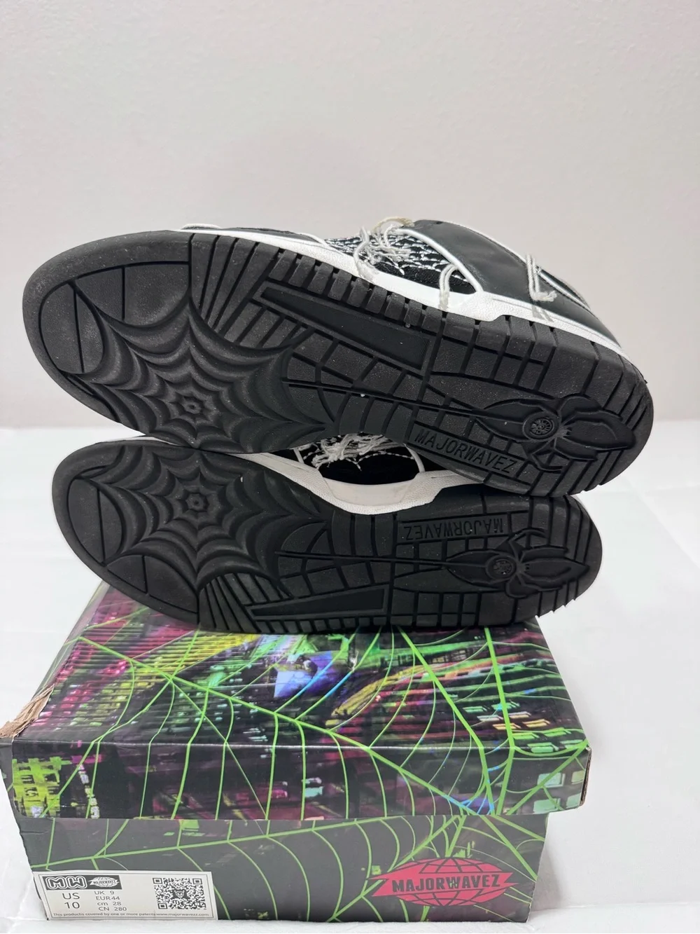 Black and White Men’s Sneakers - Classic Two-Tone Style